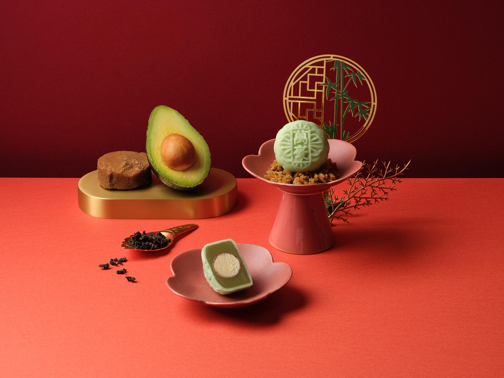 Avocado-with-Brown-Sugar-Milk-Tea-Praline-Optimised